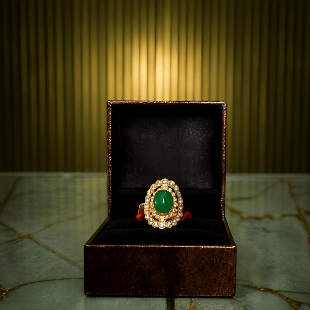Emerald Cabochon Kundan Polki Ring — Siddhivinayak Jewellers
